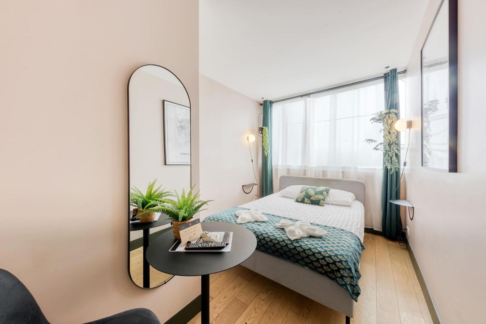 Appartement Spacieux, Paris Centre 20Min, Orly 20Min, Disney 35Min Massy  Exterior photo